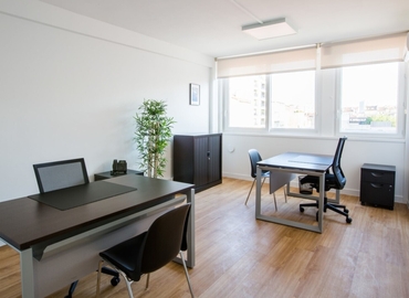 30 m² Meeting room in Marseilles, 565 avenue du Prado (13008) - 3 | MatchOffice