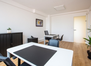 30 m² Conference room in Marseilles, 565 avenue du Prado (13008) - 9 | MatchOffice