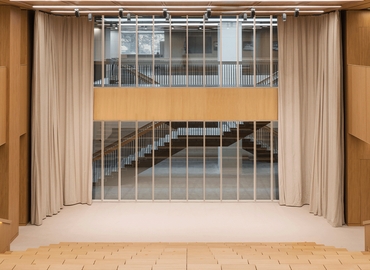 100 m² Business park in Courbevoie, Quai du Président Paul Doumer 25 (92400) - 2 | MatchOffice.com