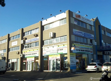 28 m² Shared office  in Salon de Provence, ZA LA GANDONNE BAT A  BOULEVARD VENTADOUIRO (13300) - 1 | MatchOffice