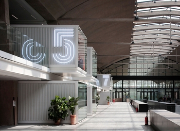 120 m² Conference center in Paris 13, 5 Rue Eugène Freyssinet (75013) - 2 | MatchOffice