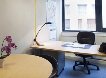 28 m² Conference room in Paris 16, 114 bis rue Michel-ange (75016) - 7 | MatchOffice.com