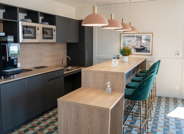 211 m² Business space in Gard, Rue Isabelle Eberhardt 80 (34000) - 11 | MatchOffice.com