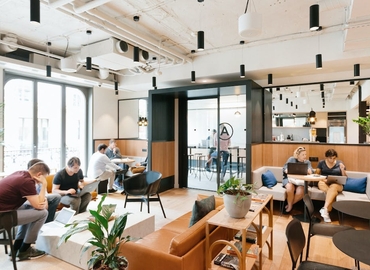 100 m² Shared workspace  in Paris 8, Rue du Colisée 40 (75008) - 7 | MatchOffice