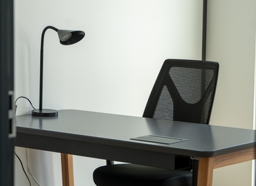 100 m² Business space in Bordeaux, Rue Caroline Aigle 31 (33700) - 2 | MatchOffice.com