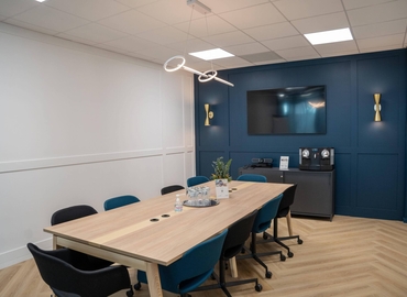 100 m² Business park in Bordeaux, Rue Caroline Aigle 31 (33700) - 3 | MatchOffice.com