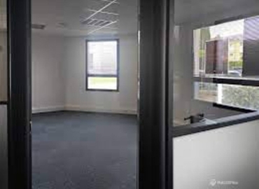 100 m² Shared office  in Aix en Provence, Rte de la Côté d'Azur (13590) - 4 | MatchOffice.com