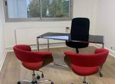 30 m² Business space in Senlis,  6-8 avenue de Creil (60300) - 8 | MatchOffice.com