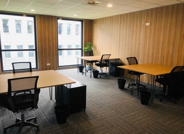 3000 m² Shared workspace  in Nantes, Impasse Serge Reggiani 2 (44800) - 9 | MatchOffice.com