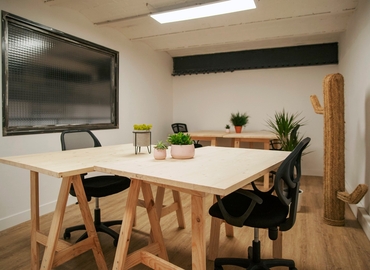 40 m² Shared workspace  in Paris 14, Rue Guy Môquet 32 (92240) - 8 | MatchOffice.com