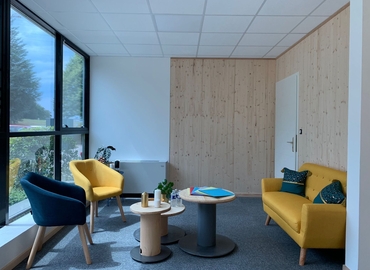 Espaces reunion à location à Strasbourg 90 m², Rue des Freres Lumiere 17 - 2 | MatchOffice.fr