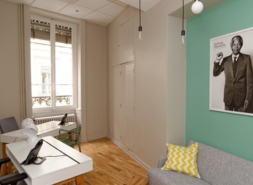 40 m² Convention center in Lyon, Rue de la République 4 (69001) - 2 | MatchOffice.com