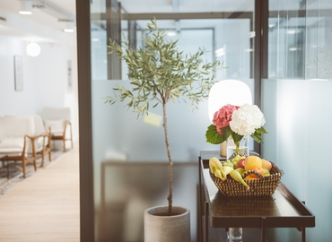 150 m² Business space in Paris 16, Avenue d'Iéna 49 (75116) - 8 | MatchOffice.com