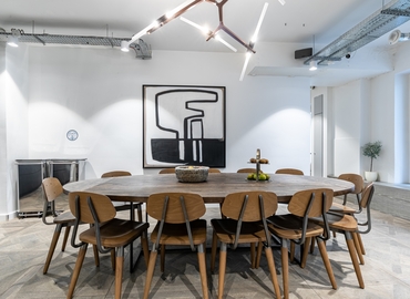 900 m² Shared office  in Paris 16, Avenue d'Iéna 49 (75116) - 36 | MatchOffice.com