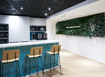 1289 m² Business space in Paris 9, 12 rue d'Amsterdam (75009) - 3 | MatchOffice.com