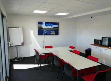 Office Route des Milles 2390 13510 Aix en Provence