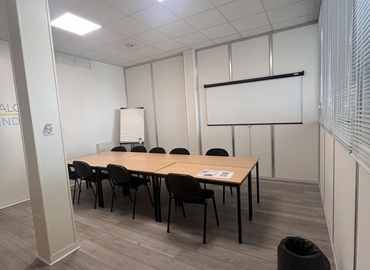 26 m² Meeting room in Le Plessis Belleville, Avenue Georges Bataille 5 (60330) - 1 | MatchOffice