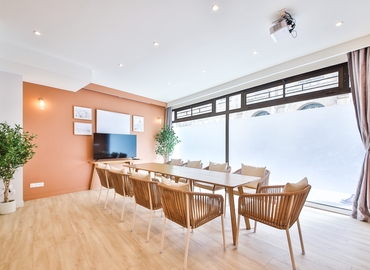 110 m² Conference center in Paris 14, Rue de l'Ouest 94 (75014) - 7 | MatchOffice.com