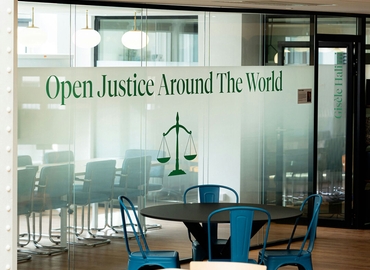 1707 m² Business space in Paris 8, 36 rue de Saint-Petersbourg (75008) - 4 | MatchOffice.com