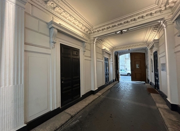 1751 m² Business space in Paris 9, 22 rue Chauchat (75009) - 7 | MatchOffice.com