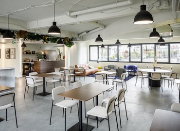 Coworking à location à Paris 17 4200 m², 9 boulevard Gouvion Saint-Cyr - 5 | MatchOffice.fr