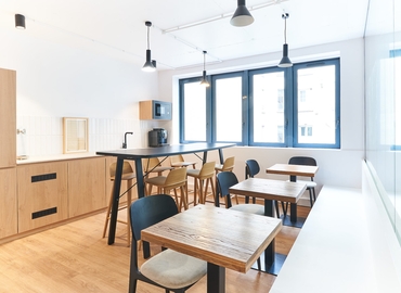 494 m² Business space in Paris 10, 18 Rue d'Hauteville (75010) - 8 | MatchOffice.com