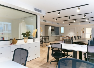 185 m² Serviced office in Paris 6, 11 rue de Grenelle (75006) - 1 | MatchOffice