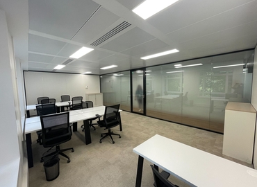 Salle de réunion à louer à La Défense 56 m², 11-13 Cours Valmy - 16 | MatchOffice.fr