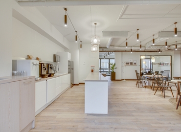 100 m² Shared workspace  in Boulogne-Billancourt, 15/17 rue de Vanves (92100) - 1 | MatchOffice.com