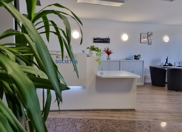 42 m² Conference hall in Toulouse, 52 Boulevard Gabriel Koenigs (31300) - 2 | MatchOffice