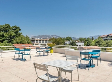 30 m² Business park in Marseilles, 565 avenue du Prado (13008) - 2 | MatchOffice.com