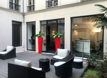 130 m² Business space in Paris 1, Rue Cambon 20 (75001) - 0 | MatchOffice