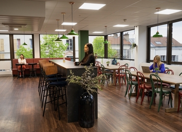 1000 m² Shared workspace  in Saint-Cloud, 1 rue Royale (92064) - 18 | MatchOffice.com