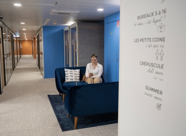 1000 m² Coworking space  in Saint-Cloud, 1 rue Royale (92064) - 21 | MatchOffice