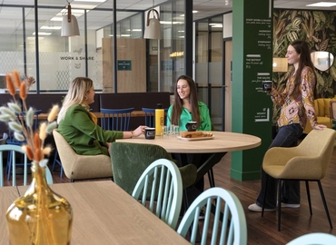  Conference room in Suresnes, 42 rue Rouget de Lisle (92150) - 4 | MatchOffice.com