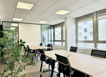 1500 m² Shared workspace  in Suresnes, 42 rue Rouget de Lisle (92150) - 1 | MatchOffice.com