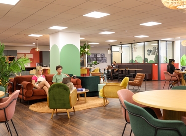 305 m² Co-working  in Paris 12, 43 Rue de la Brèche aux Loups (75012) - 8 | MatchOffice.com