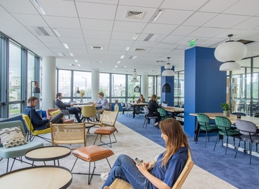 305 m² Coworking  in Paris 12, 43 Rue de la Brèche aux Loups (75012) - 2 | MatchOffice.com