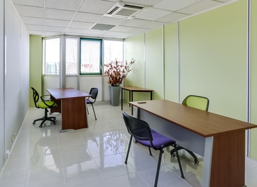 80 m² Business park in Saint Genis Pouilly, 30 rue Auguste Piccard (01630) - 2 | MatchOffice.com