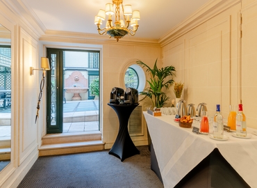 Meeting room in Paris 8, Avenue de Friedland 40 (75008) - 1 | MatchOffice.com