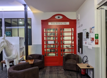 12 m² Shared workspace  in Gironde, Allée de Chartres 7 (33000) - 10 | MatchOffice.com