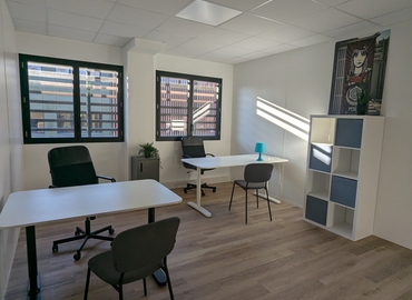 Office Rue de la Gare 302 13770 Aix en Provence