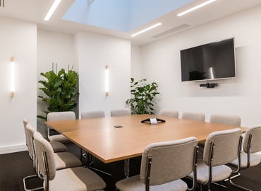 10 m² Coworking  in Paris 8, 16 Cours Albert 1er (75008) - 2 | MatchOffice