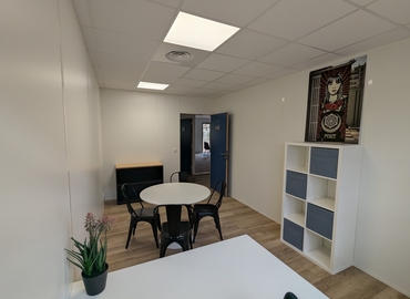 Office Rue de la Gare 302 13770 Aix en Provence