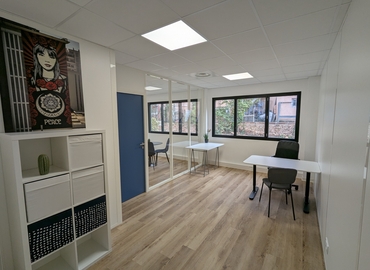 Bureaux commerces à louer à Aix en Provence 39 m², Rue de la Gare 302 - 4 | MatchOffice