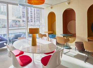 10 m² Coworking space in Paris 14, Avenue du Maine 82 (75014) - 1 | MatchOffice.com