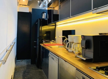  Conference room in Paris 4, Rue Geoffroy l'Angevin 7 (75004) - 10 | MatchOffice