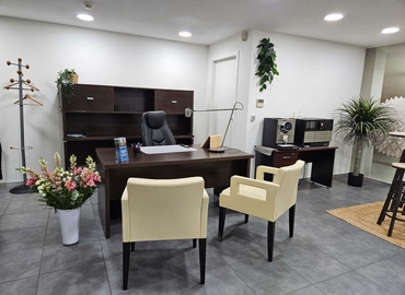 10 m² Co-working  in Nice, Promenade des Anglais 7 (06000) - 7 | MatchOffice.com