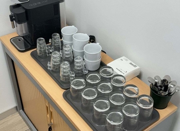 10 m² Shared office  in Nice, Promenade des Anglais 7 (06000) - 11 | MatchOffice.com