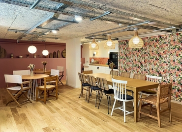 10 m² Co-working  in Nice, Rue de Fontenay 16 (94300) - 3 | MatchOffice